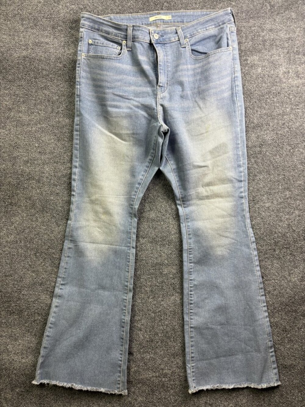 Levis 726 Flare Jeans Womens 34 Light Wash High Rise Stretch 34x32 Raw Hem Denim